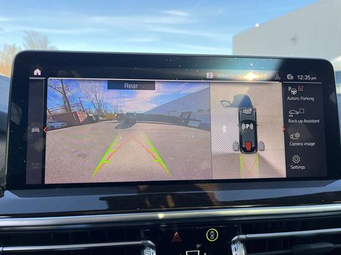 Certified 2023 BMW X4 xDrive30i w/ Premium Package image 17