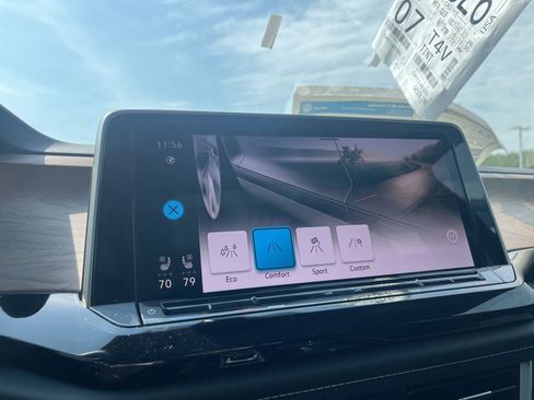 New 2026 Volkswagen Atlas SE FWD image 20