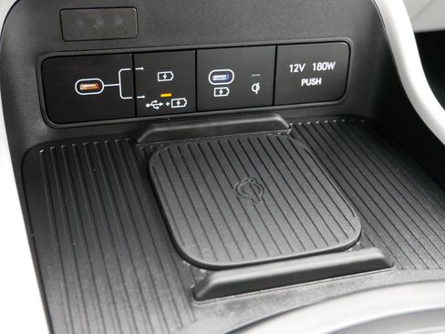 Certified 2026 Hyundai Kona SEL Sport AWD/4WD image 23