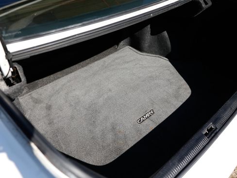 Used 2002 Toyota Camry SE image 20