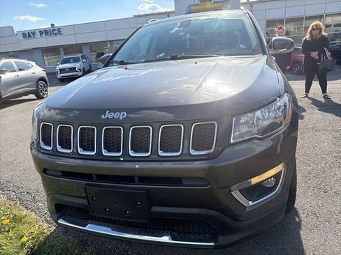 Used 2019 Jeep Compass Limited AWD/4WD image 6
