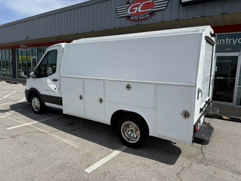 Used 2022 Ford Transit 350 RWD image 4