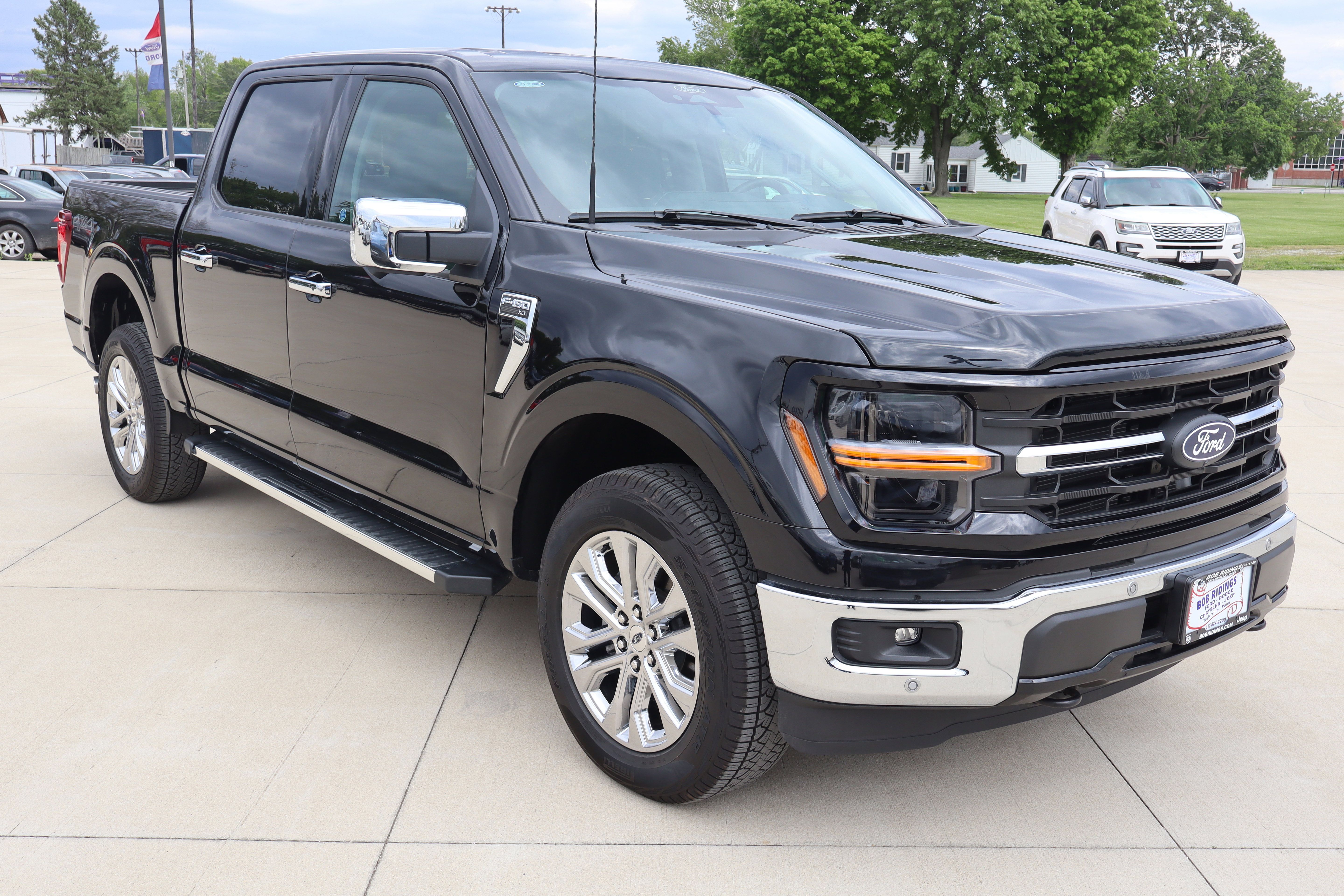 Used 2024 Ford F150 XLT w/ Equipment Group 302A MID AWD/4WD image 4