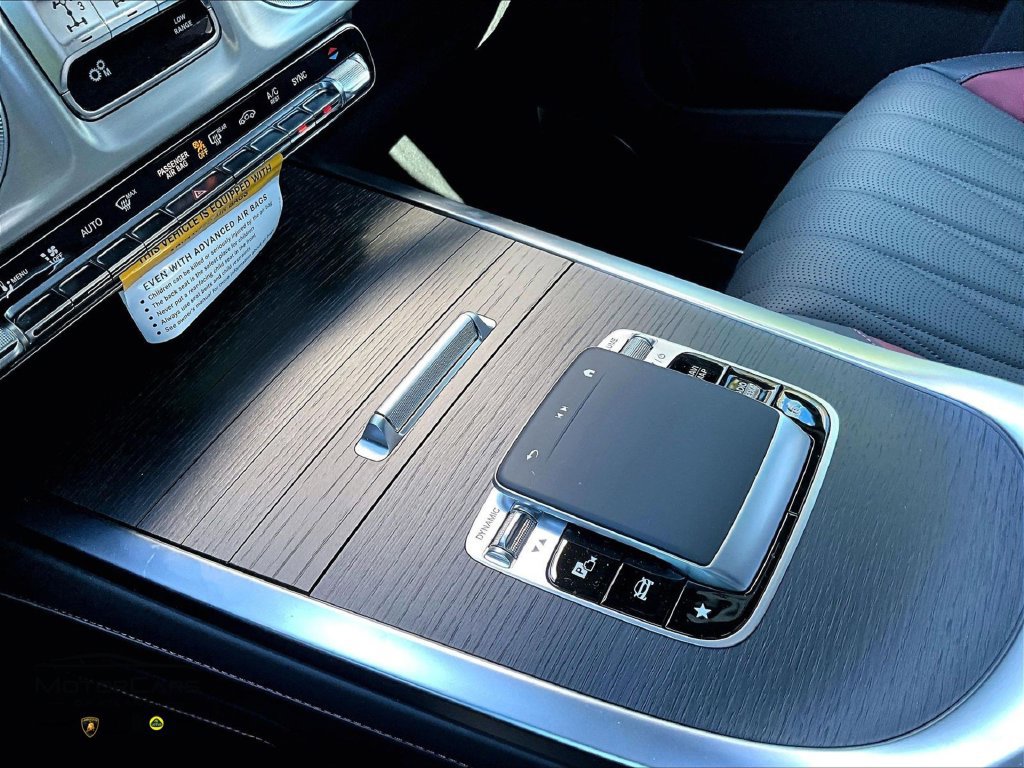 Used 2026 Mercedes-Benz G 63 AMG 4MATIC image 12