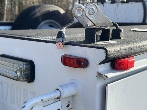 Used 2017 Ford F350 XL w/ Power Equipment Group image 63