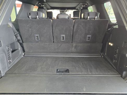 Used 2025 Ford Expedition Platinum w/ Stealth Performance Package image 10