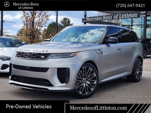 Used 2024 Land Rover Range Rover Sport AWD/4WD image 1