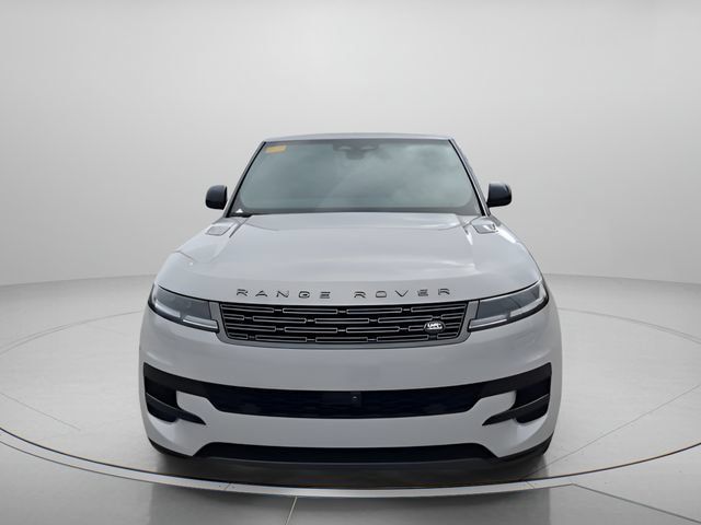 Used 2025 Land Rover Range Rover Sport SE AWD/4WD image 12