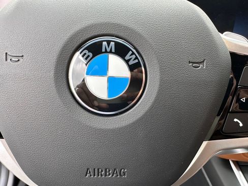 New 2026 BMW 330i Sedan w/ Convenience Package RWD image 22