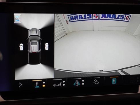 Used 2022 Chevrolet Silverado 1500 LT w/ Texas Edition Plus image 22