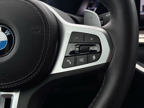 Used 2026 BMW X5 M60i image 27