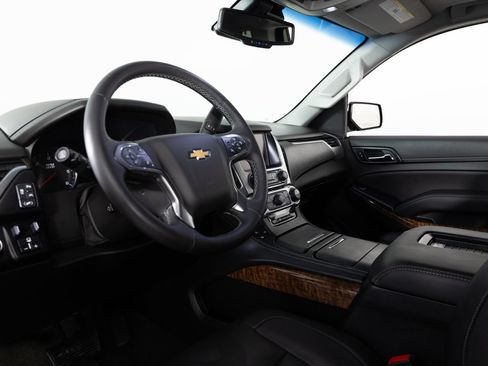 Used 2017 Chevrolet Tahoe Premier AWD/4WD image 12