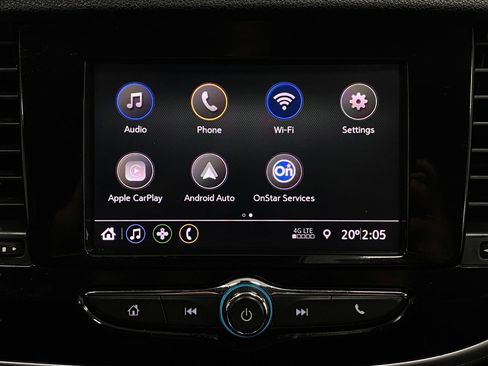 Used 2022 Buick Encore Preferred w/ Safety Package image 21