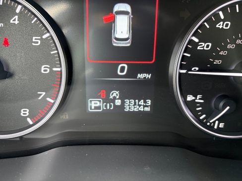 Used 2025 Subaru Forester Limited AWD/4WD image 11