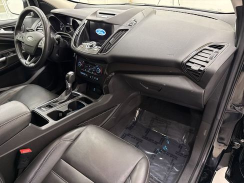 Used 2017 Ford Escape Titanium w/ Equipment Group 301A AWD/4WD image 24