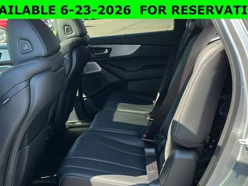 Used 2026 Acura MDX w/ Technology Package image 26