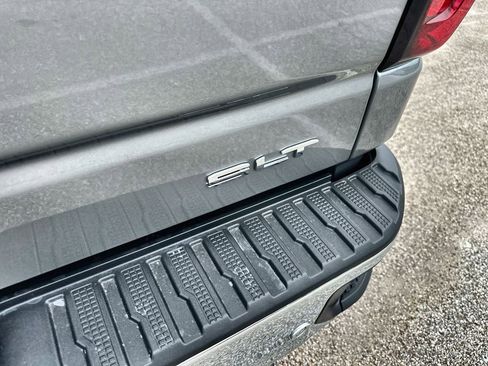 New 2026 GMC Sierra 1500 SLT AWD/4WD image 14