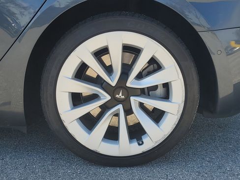 Used 2022 Tesla Model 3 RWD image 10