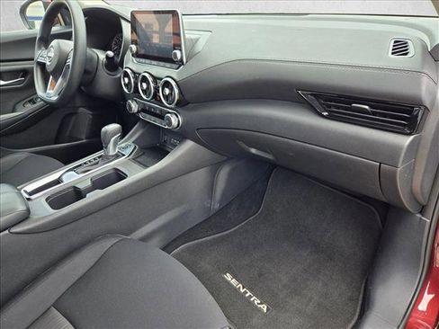Used 2025 Nissan Sentra SV FWD image 20