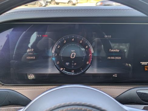 Used 2019 Mercedes-Benz S 560 4MATIC Sedan image 11