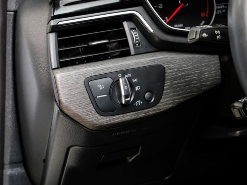 Used 2023 Audi A4 2.0T Premium w/ Convenience Package image 33