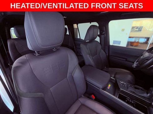 Used 2024 Lexus GX 550 550 Overtrail+ MARK LEV/HEAD U image 17