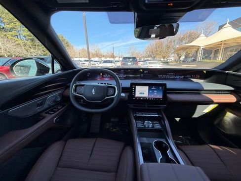 New 2026 Lincoln Nautilus Reserve image 10