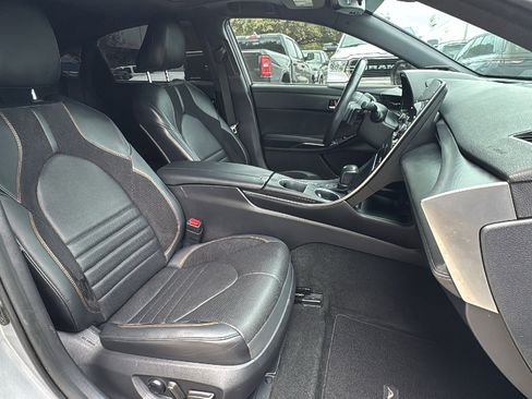 Used 2020 Toyota Avalon Touring image 31