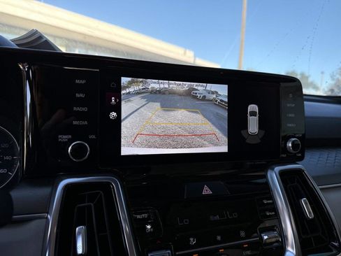 Used 2022 Kia Sorento SX image 30