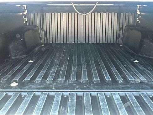 Used 2022 Toyota Tacoma 2WD Double Cab image 14