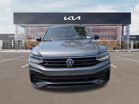 Used 2024 Volkswagen Tiguan SE R-Line FWD image 7
