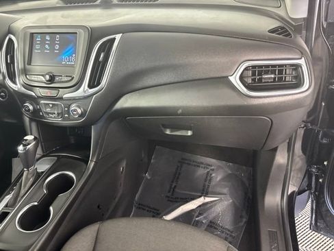 Used 2018 Chevrolet Equinox LT FWD image 27