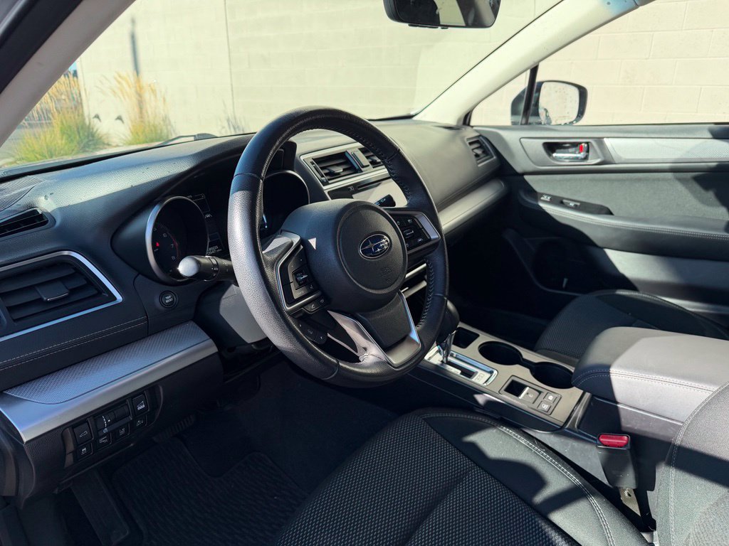 Used 2019 Subaru Outback 2.5i Premium AWD/4WD image 18