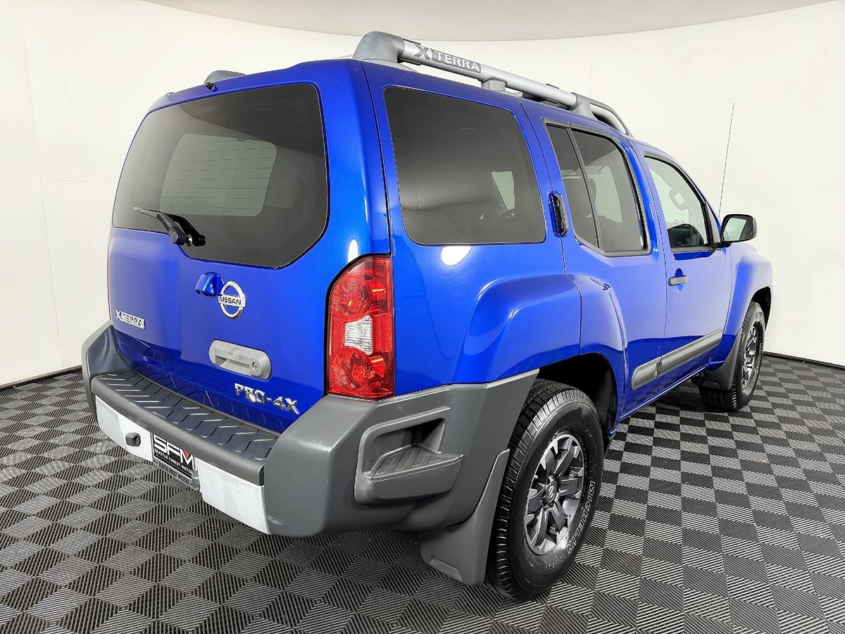 Used 2015 Nissan Xterra PRO-4X AWD/4WD image 8