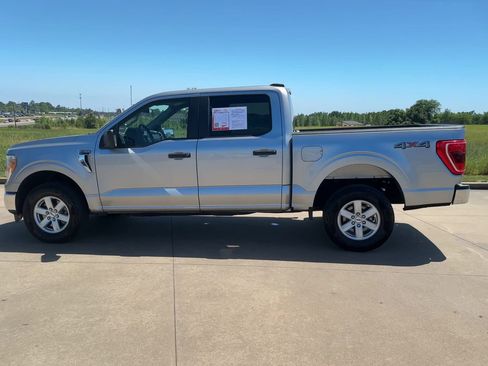 Used 2022 Ford F150 XLT image 5