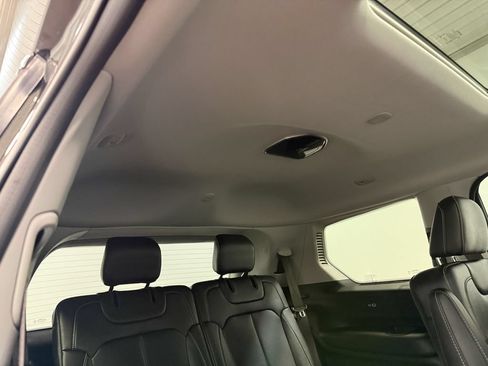 Used 2022 Jeep Grand Cherokee L Limited AWD/4WD image 69