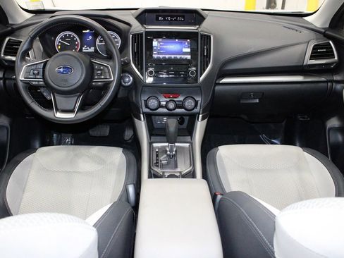 Used 2023 Subaru Forester Premium image 14