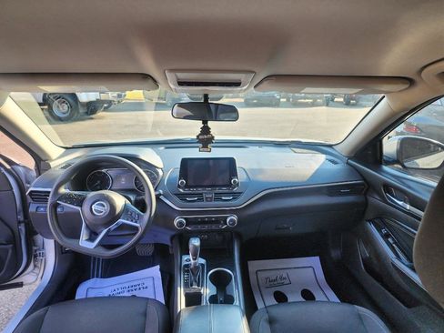 Used 2021 Nissan Altima 2.5 SV image 13