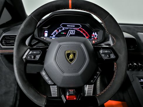 Used 2023 Lamborghini Huracan STO image 24