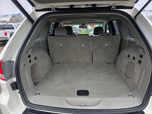 Used 2012 Jeep Grand Cherokee Altitude image 23