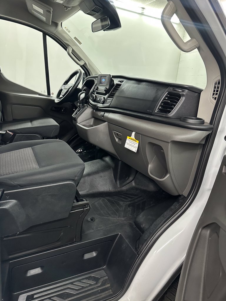 Used 2025 Ford Transit 250 Low Roof w/ Exterior Upgrade Package RWD image 29