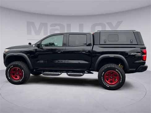 Used 2025 Chevrolet Colorado ZR2 w/ Technology Package image 6