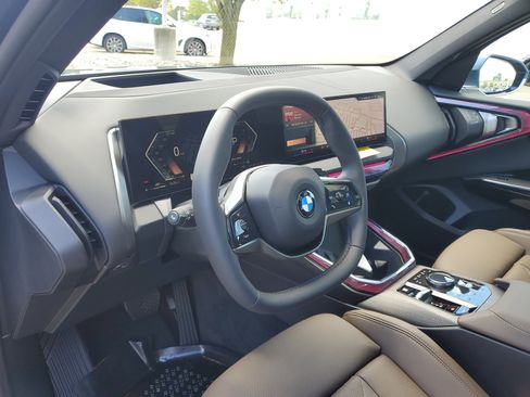 New 2026 BMW X3 xDrive30 w/ Premium Package AWD/4WD image 10