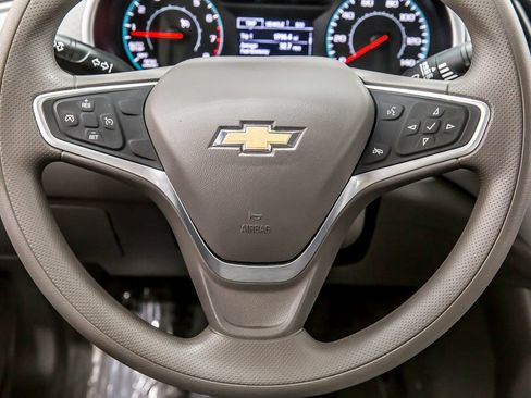 Used 2022 Chevrolet Malibu LS FWD image 24
