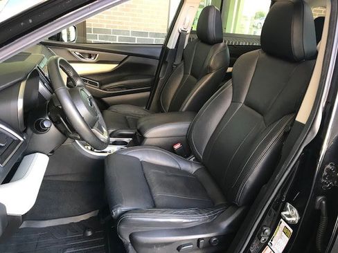 Used 2019 Subaru Ascent Limited w/ Popular Package #2A image 6