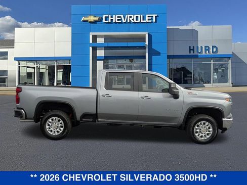 New 2026 Chevrolet Silverado 3500 LT image 3