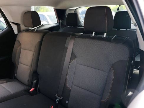 Used 2019 Chevrolet Traverse LS FWD image 31