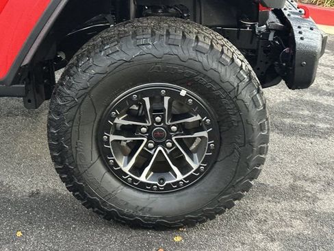 New 2026 Jeep Wrangler Unlimited Rubicon image 12