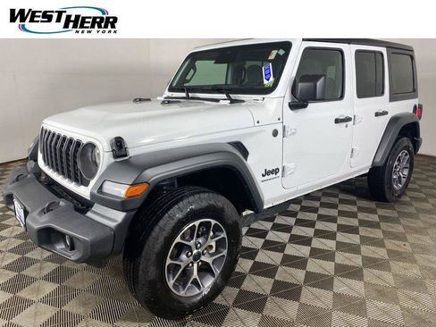 Used 2026 Jeep Wrangler Unlimited Sport AWD/4WD image 24