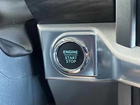 Certified 2025 Ford F150 Lariat AWD/4WD image 21